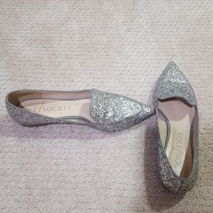 Silver sole society pointed loafers